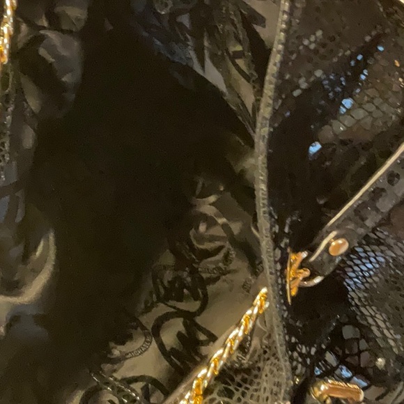 Michael Kors Black Patent Leather Crocodile Purse Handbag - Picture 16 of 16